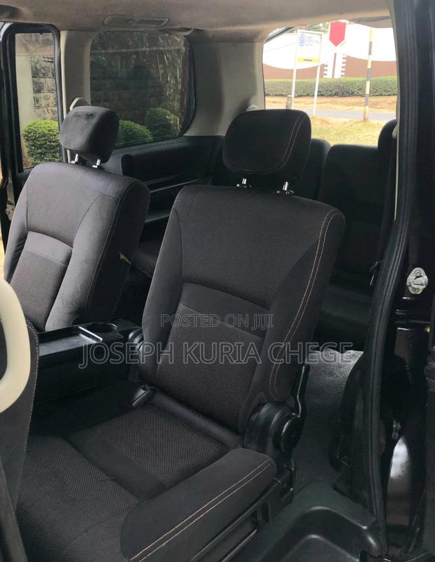Nissan Serena 2009 Black