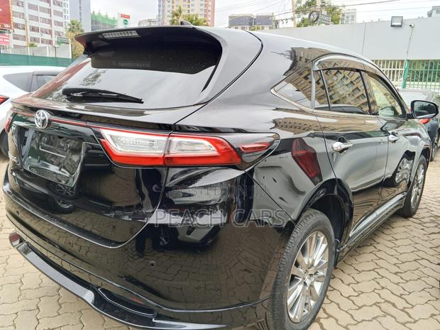 Toyota Harrier 2019 Black