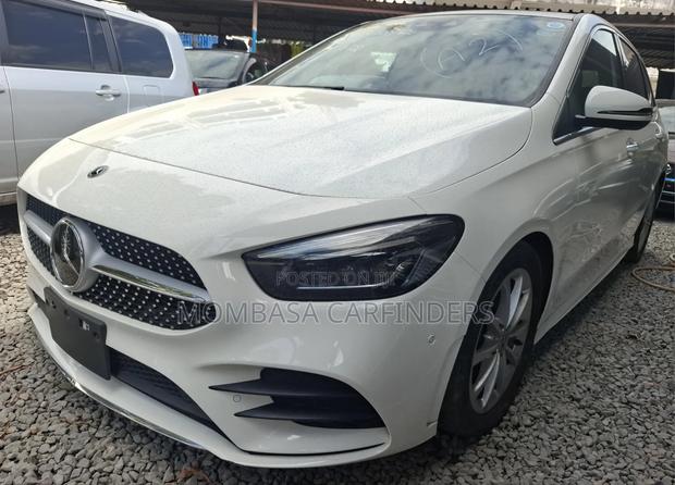 Mercedes-Benz B-Class 2019 White