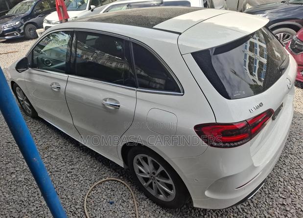Mercedes-Benz B-Class 2019 White