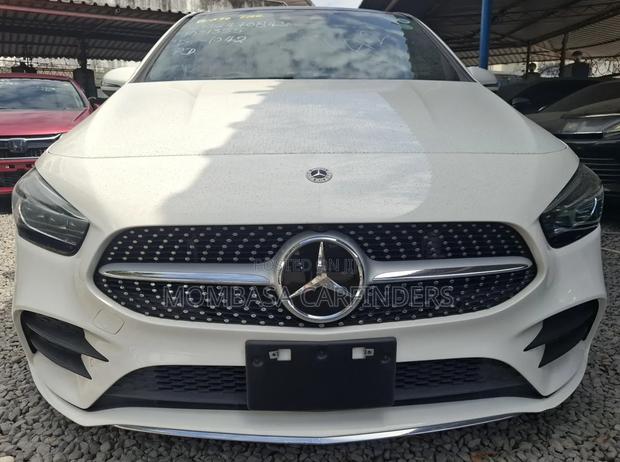 Mercedes-Benz B-Class 2019 White