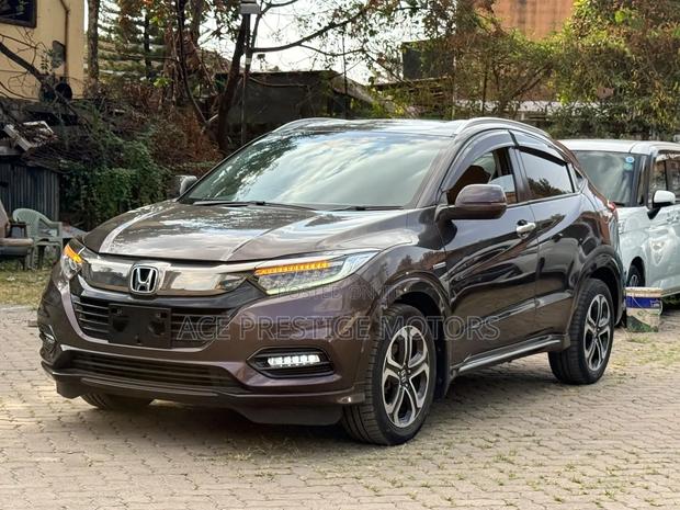 Honda Vezel 2018 Brown