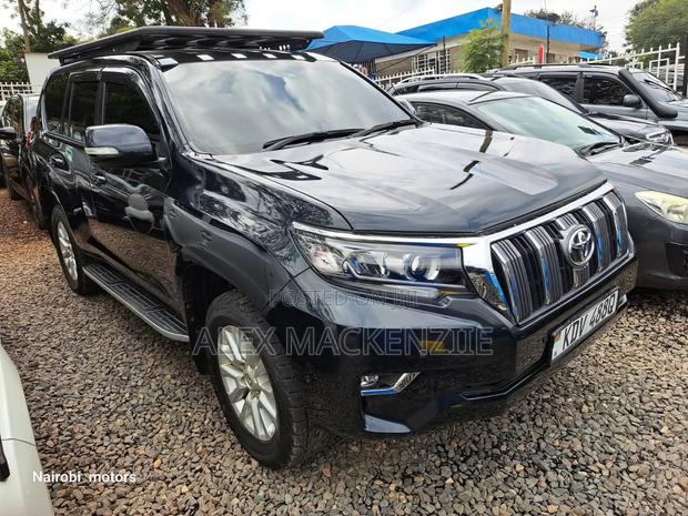 Toyota Land Cruiser Prado 2010 Black