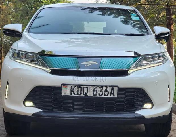 Toyota Harrier 2017 White
