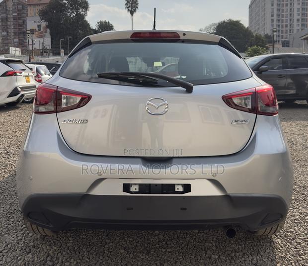Mazda Demio 2019 Silver