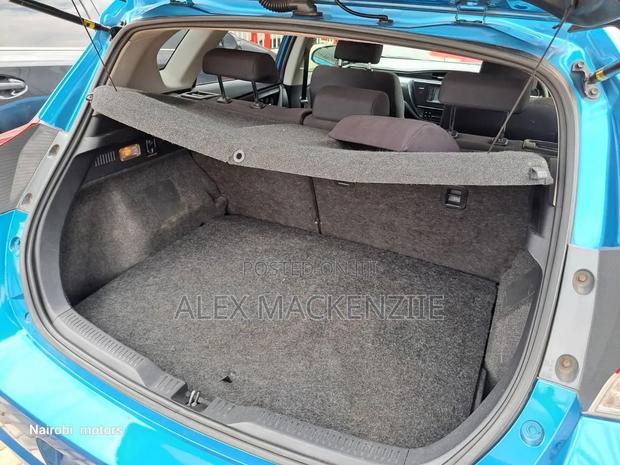 Toyota Auris 2015 Blue