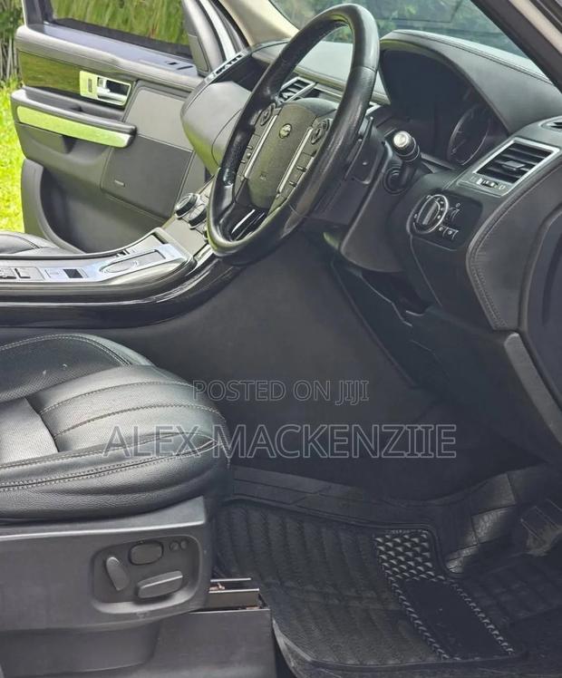 Land Rover Range Rover Sport 2012 White