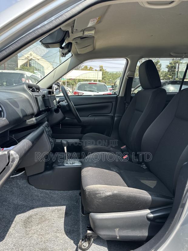 Toyota Probox 2020 Silver