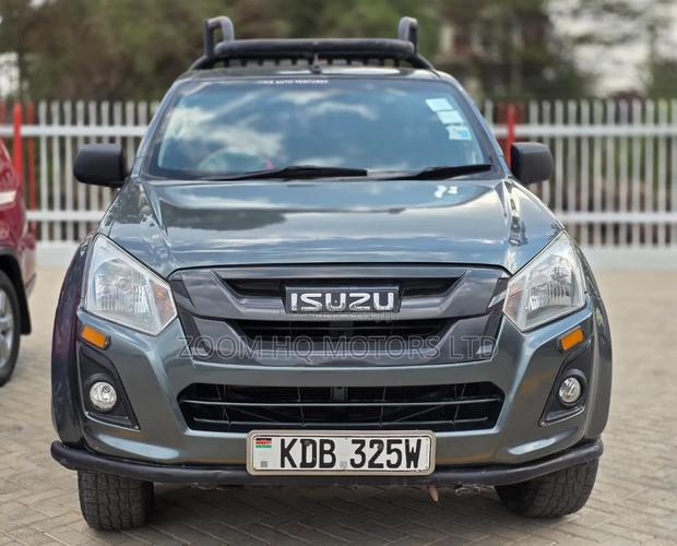 Isuzu D-MAX 2021 Gray
