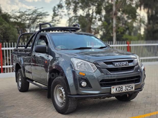 Isuzu D-MAX 2021 Gray