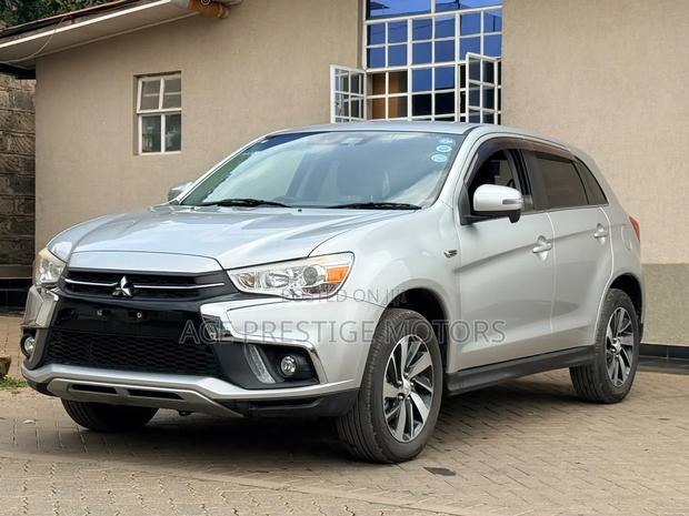 Mitsubishi RVR 2019 Silver