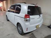 Toyota Spade 2016 White for sale