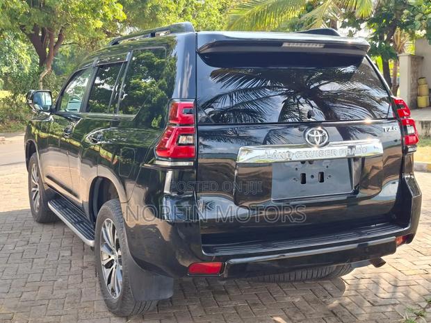 Toyota Land Cruiser Prado 2020 Matt Black