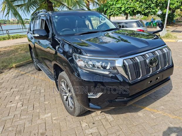Toyota Land Cruiser Prado 2020 Matt Black