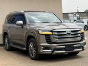 Toyota Land Cruiser 2022 Gold for sale