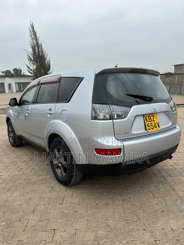 Mitsubishi Outlander 2007 Silver