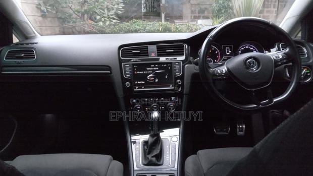 Volkswagen Golf 2015 Blue
