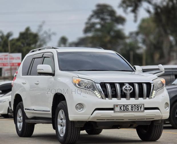 Toyota Land Cruiser Prado 2016 White