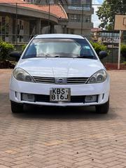Nissan Wingroad 2005 White for sale