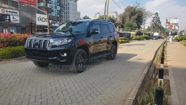 Toyota Land Cruiser 2021 Black