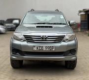 Toyota Fortuner 3.0 D AWD 2014 Gray for sale