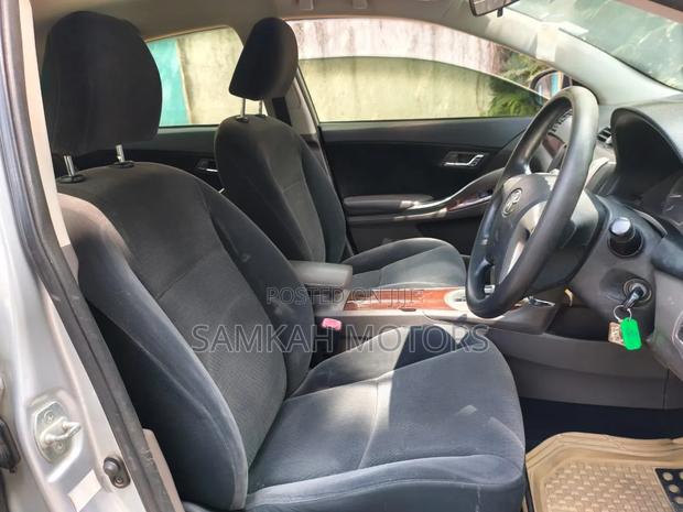 Toyota Allion 2015 Silver