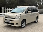 Toyota Voxy V 2WD 8-Seater 2012 Beige for sale