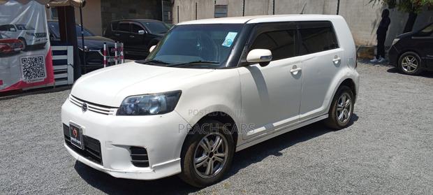 Toyota Corolla Rumion 2008 White