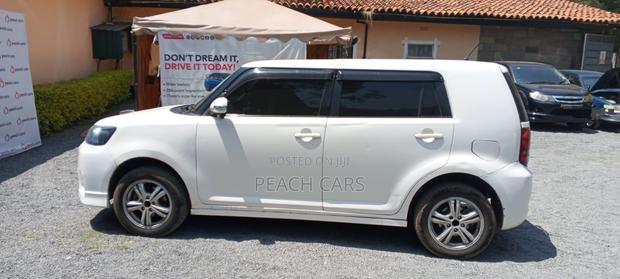 Toyota Corolla Rumion 2008 White
