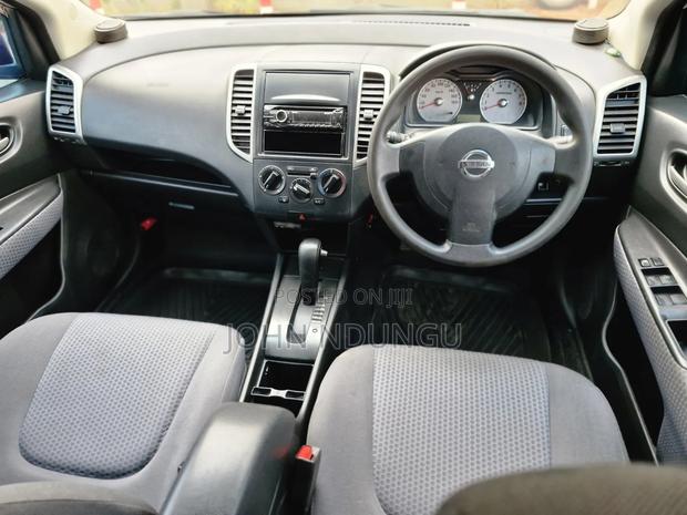 Nissan Wingroad 2013 Silver