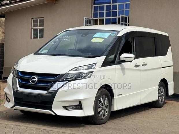 Nissan Serena 2019 White