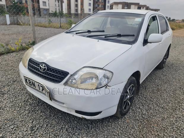 Toyota Corolla 2005 White
