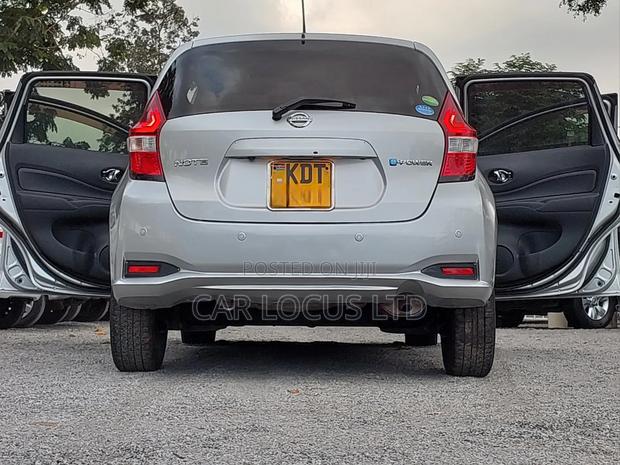 Nissan Note 2019 Silver