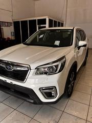 Subaru Forester 2019 White for sale