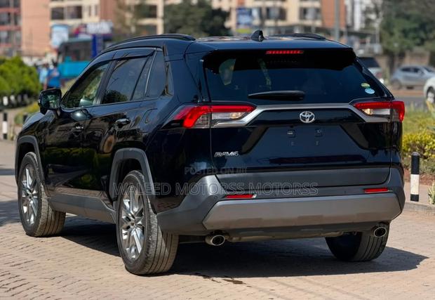 Toyota RAV4 2019 Black