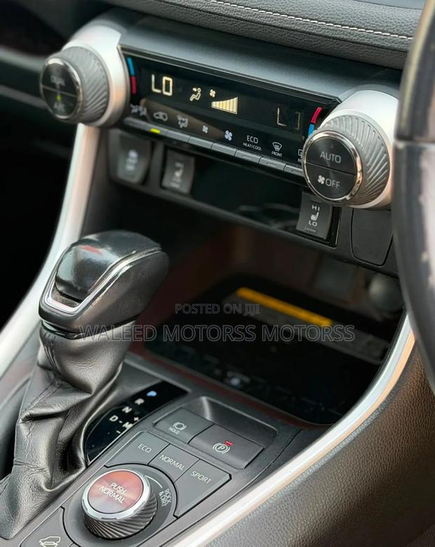 Toyota RAV4 2019 Black