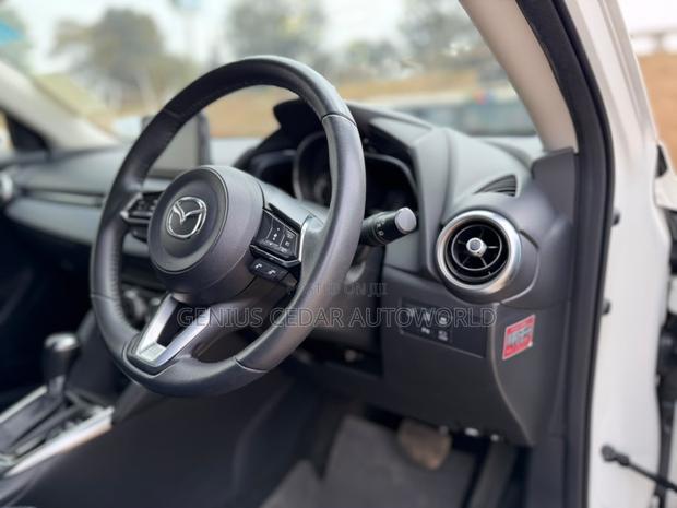 Mazda 2 2020 White