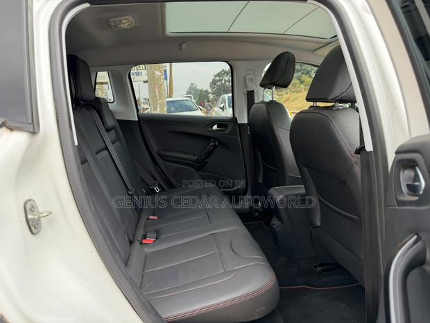 Peugeot 2008 2019