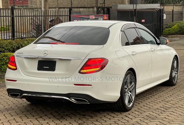 Mercedes-Benz E200 2019 White