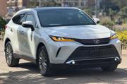 Toyota Harrier 2020 White for sale