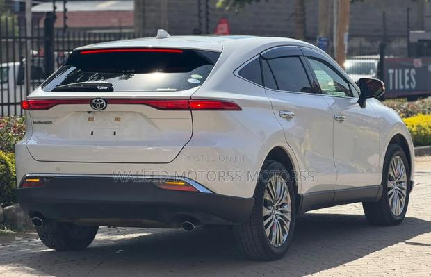 Toyota Harrier 2020 White