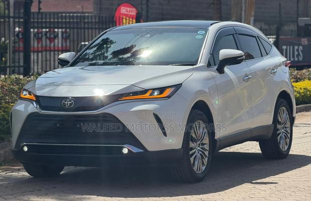 Toyota Harrier 2020 White