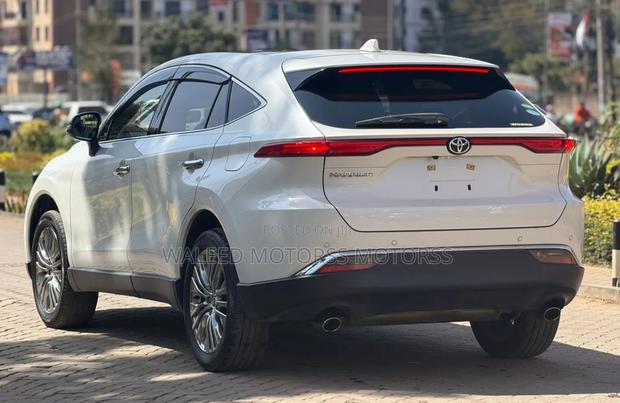 Toyota Harrier 2020 White
