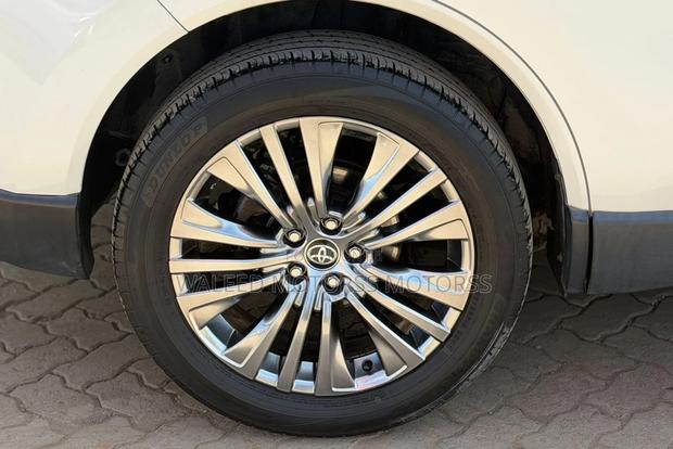 Toyota Harrier 2020 White
