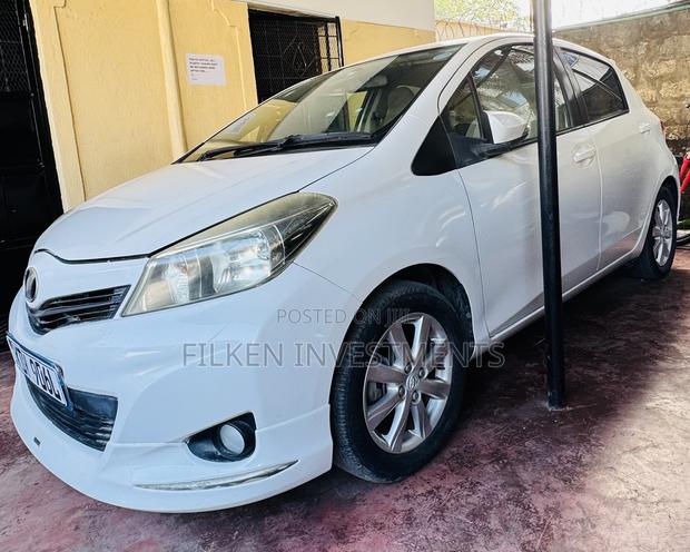 Toyota Vitz 1.3 FWD 5dr 2018 White