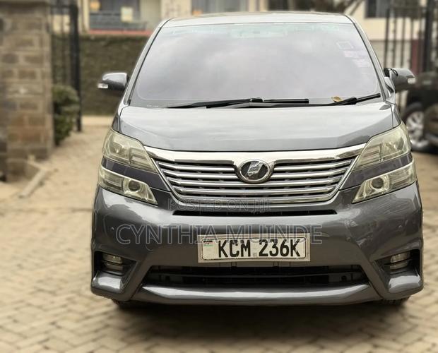 Toyota Vellfire 2010 Gray