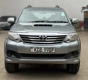 Toyota Fortuner 2.5 D AWD 2014 Gray for sale