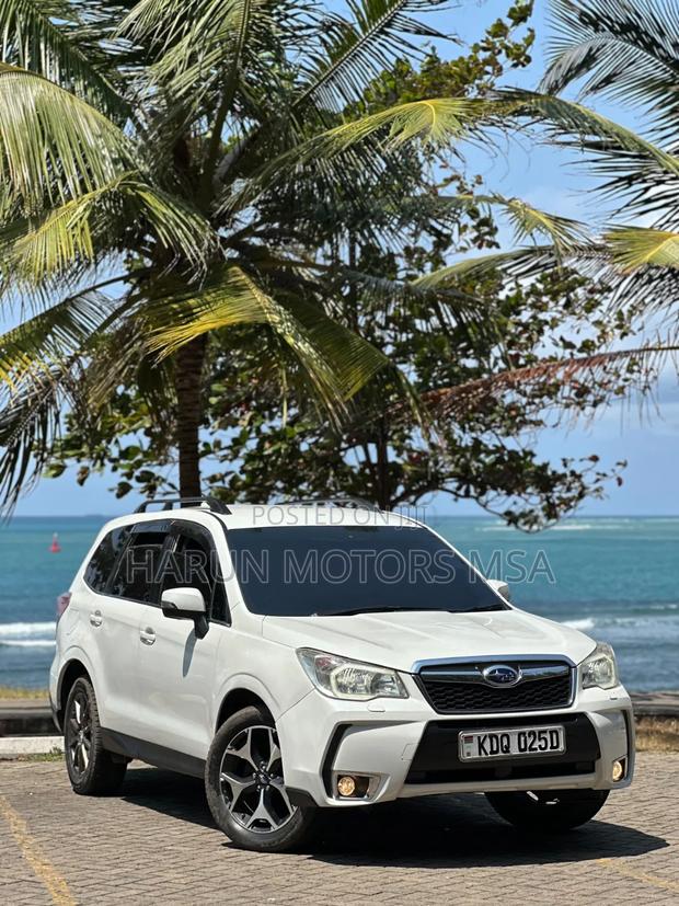 Subaru Forester 2017 White