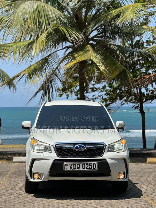 Subaru Forester 2017 White
