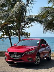Mazda Axela 2016 Red for sale